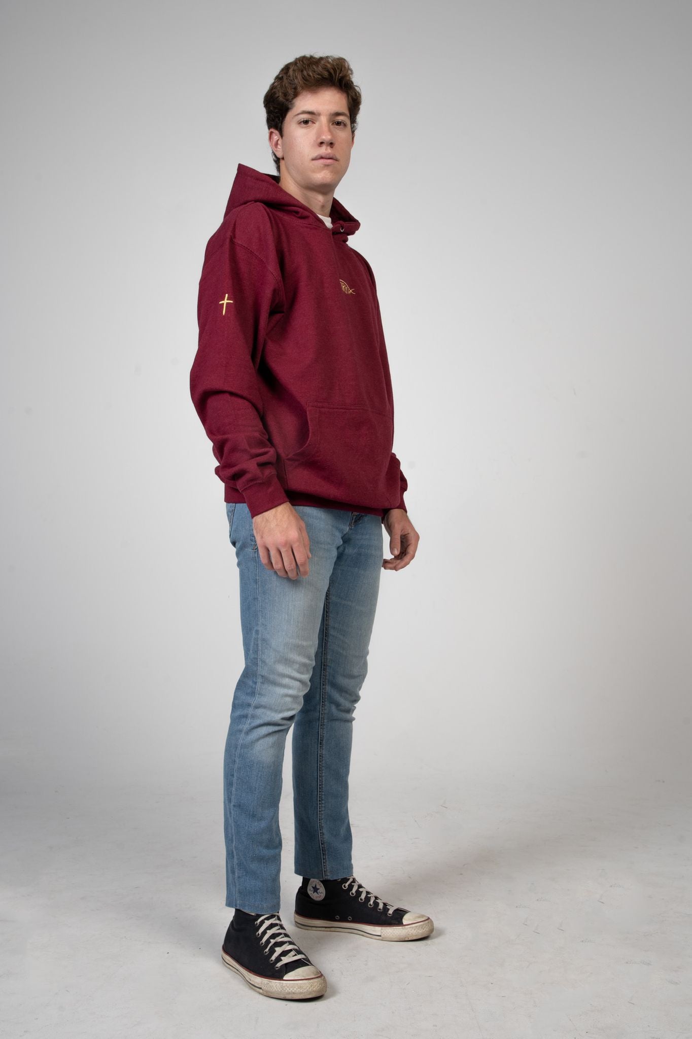 Sudadera Kirios granate con capucha